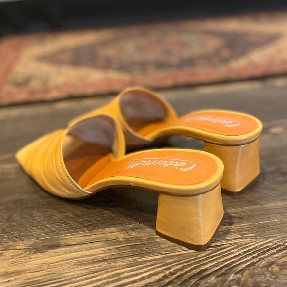 NWT L’Intervalle Tan Mule Heels Size 40 - Picture 3 of 6